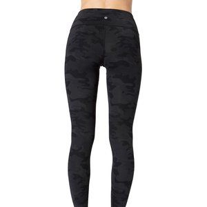 Vimmia Mid-Rise Dark Camo Leggings - NWT